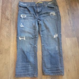 Refuge Boyfriend Cropped Jeans